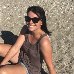 Meet your Posher, Viktoria